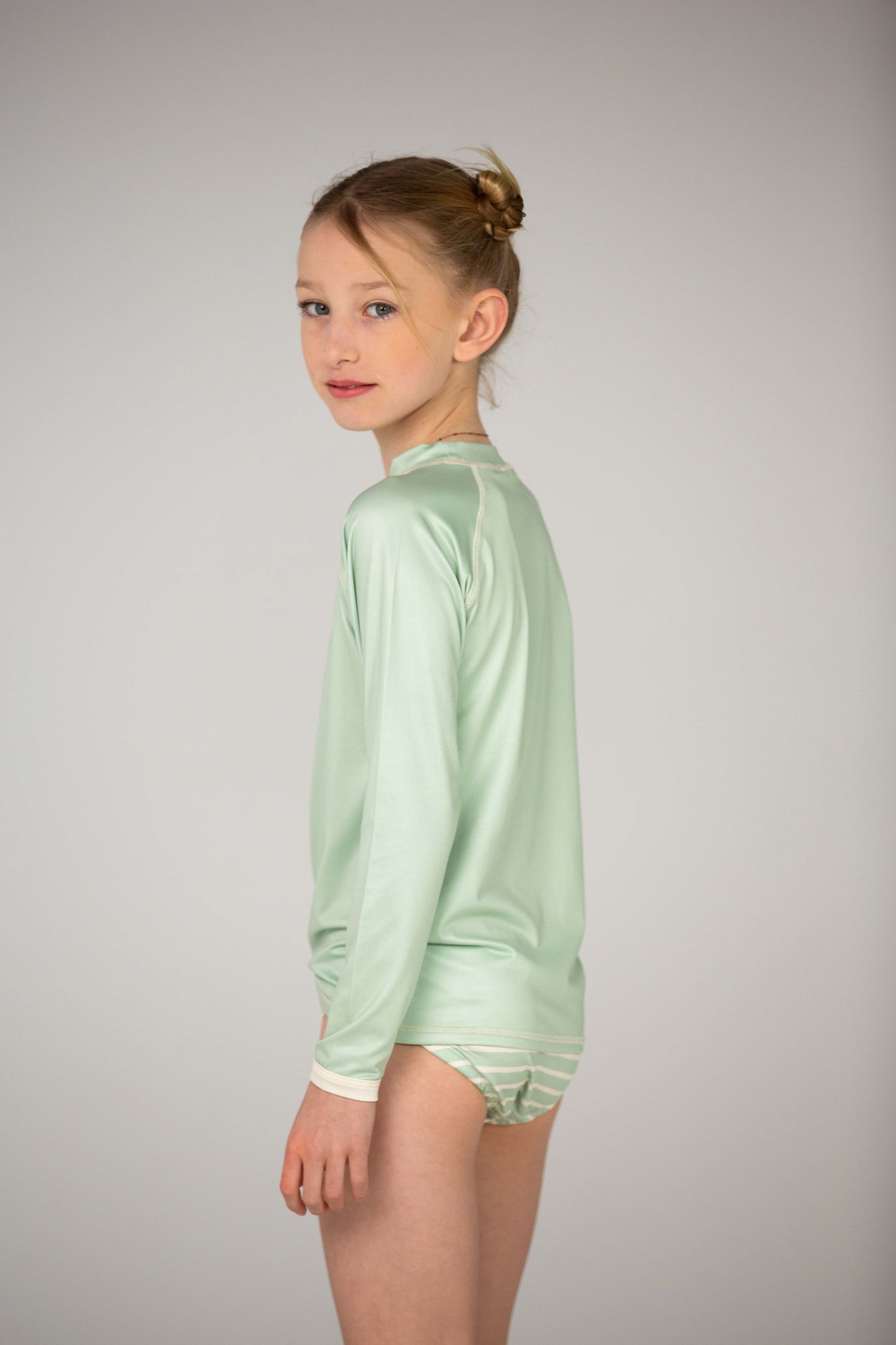 Kids Long Sleeve T-Shirt UPF50+ - Light Green