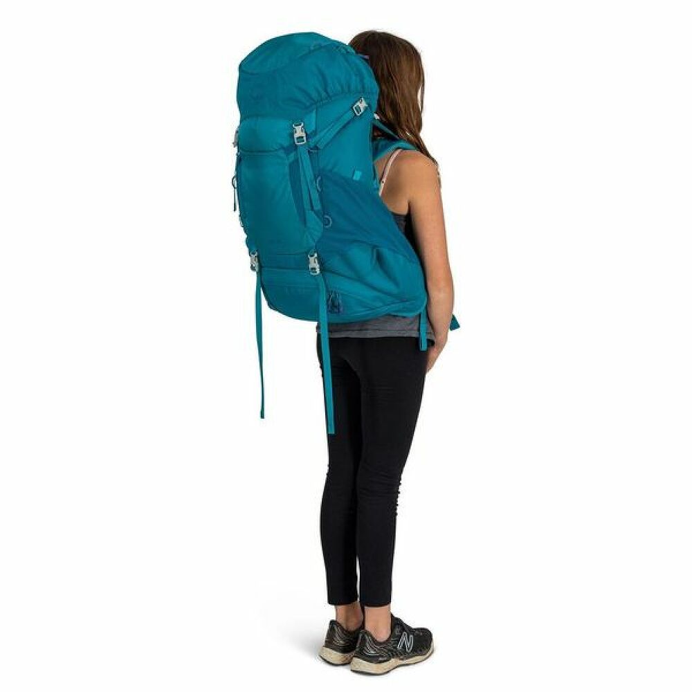 Osprey Ace 38L Junior Hiking Backpack (Green Canopy/Matcha Green) 🌱