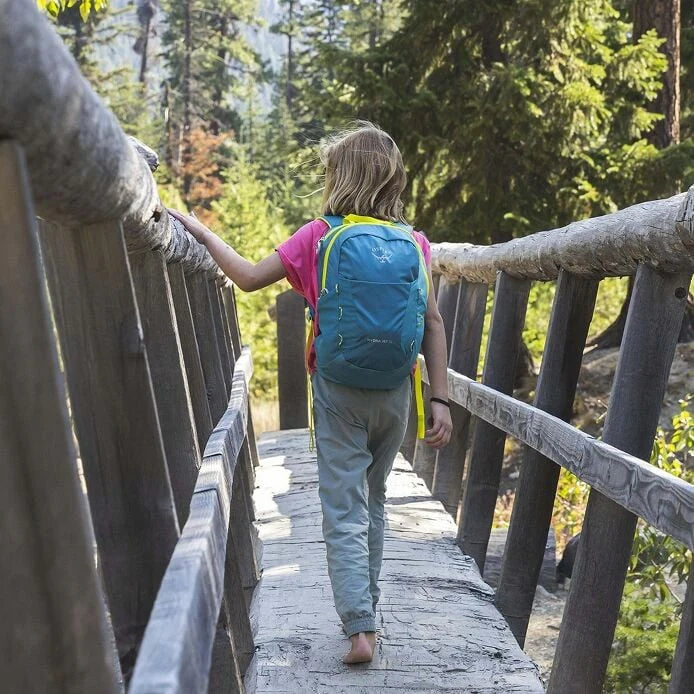 Osprey Jet 12L Kids Hiking Backpack (Blue Spikemoss) 🌱